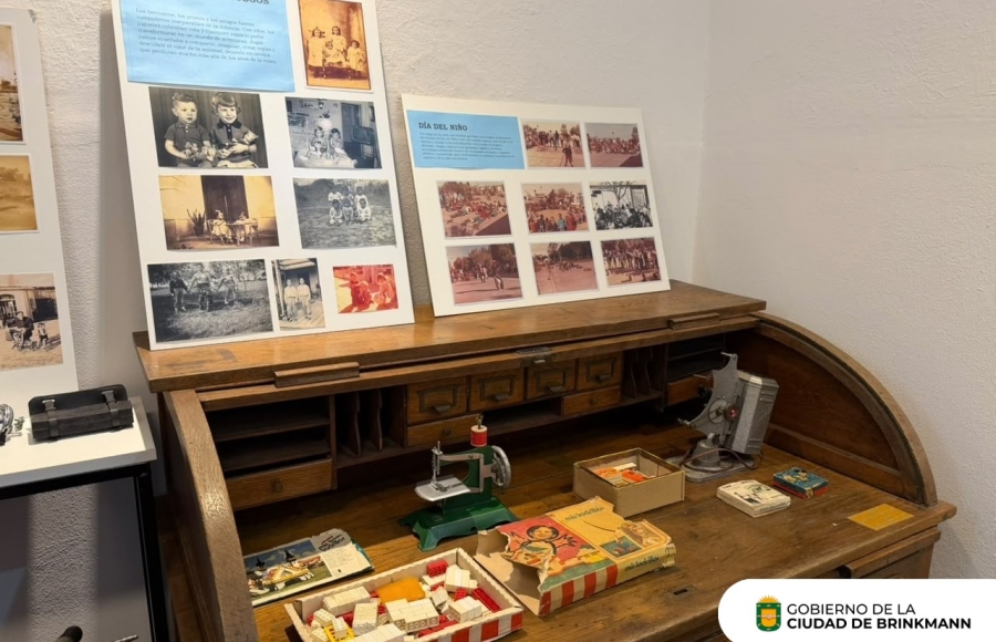 Muestra “Juegos y Juguetes del Siglo XX”.