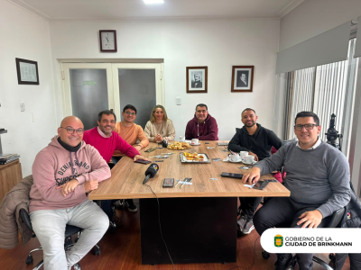 Agasajo a los periodistas en su día
