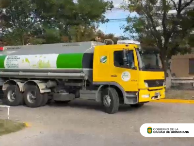 Recibimos el primer cargamento de 1000 litros de biodiesel.