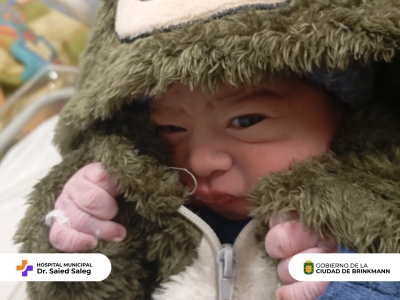 Fausto, el primer bebé que nace en la nueva sala de parto del Hospital Municipal