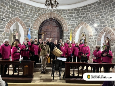 Coro Susana Viarengo viajó a La Falda
